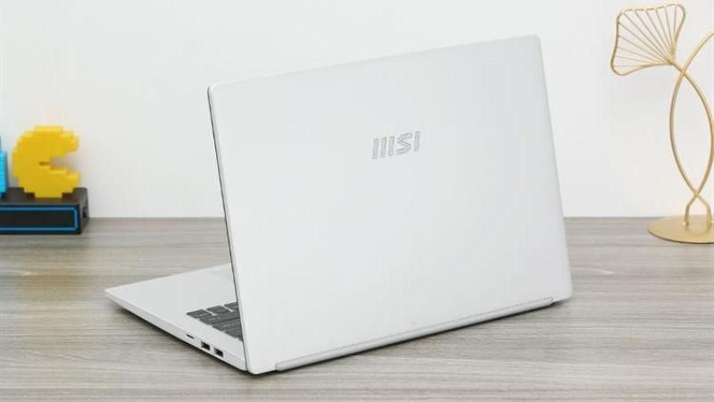 MSI Modern 14 C13M i5 1335U