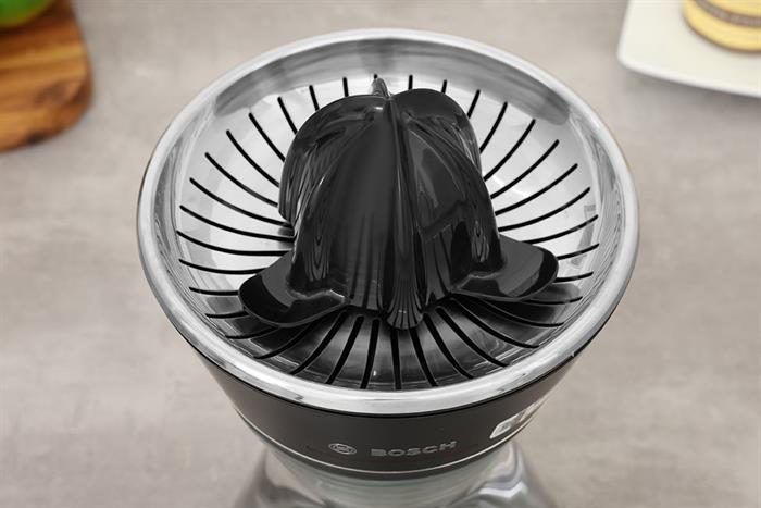 Máy vắt cam Bosch 40W MCP72GPB Màu Đen