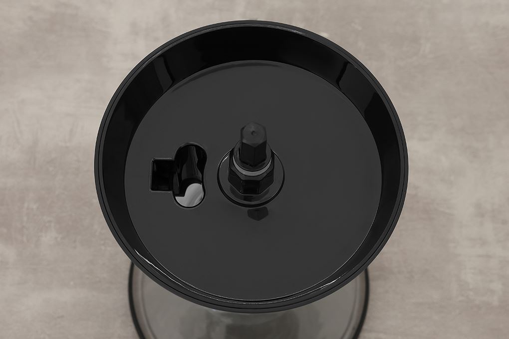 Máy vắt cam Bosch 40W MCP72GPB Màu Đen