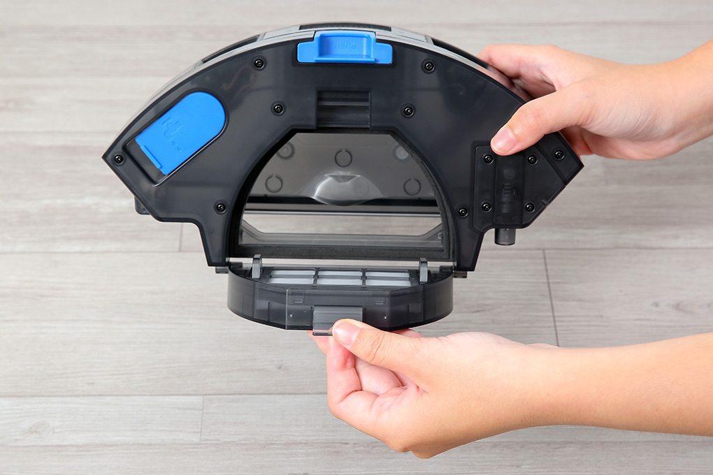 Robot hút bụi lau nhà Ecovacs Deebot Y1 PRO PLUS Màu Đen