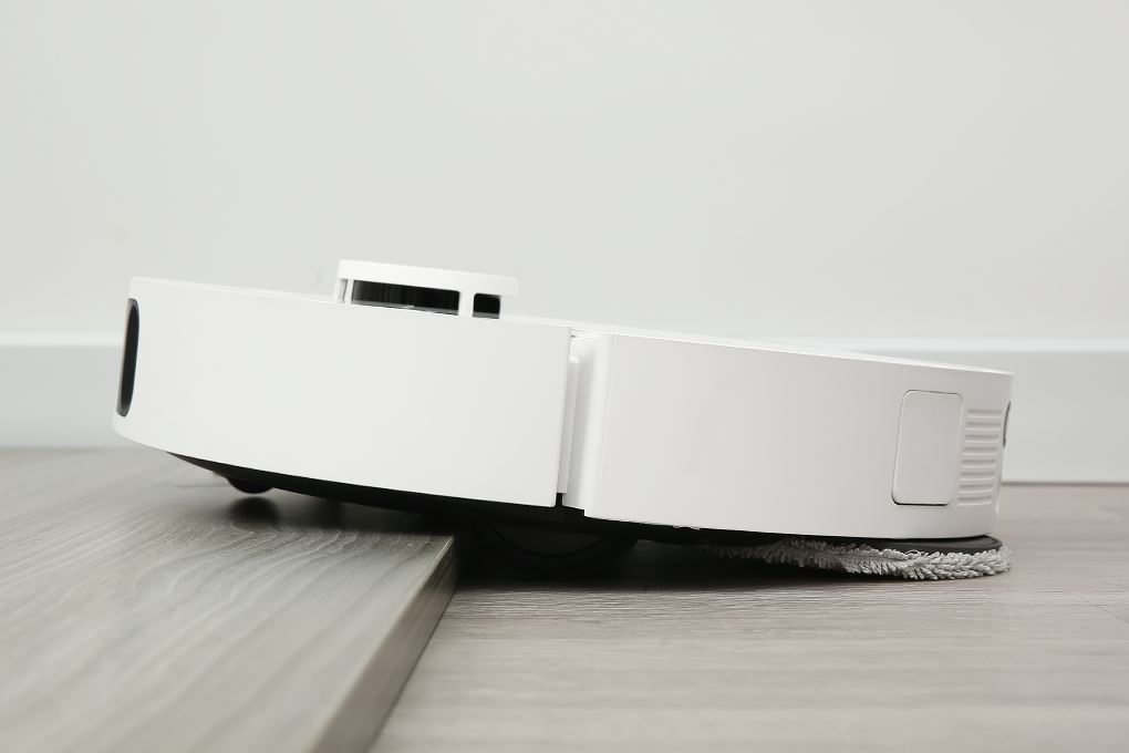 Robot hút bụi lau nhà Dreame L30S Ultra Màu Trắng