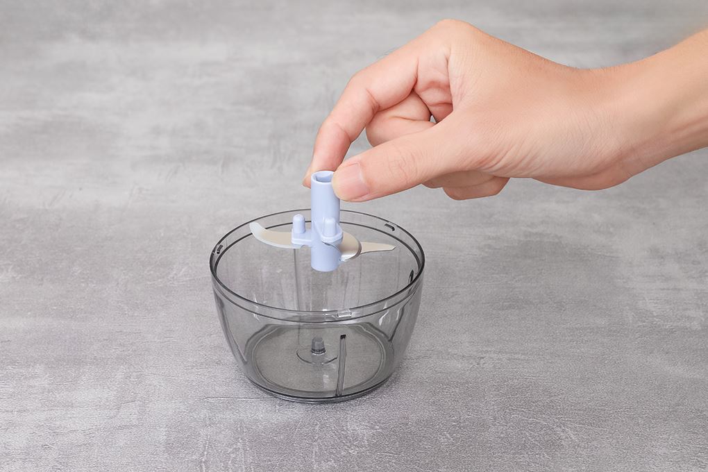 Dụng cụ xay tỏi ớt Inochi Yoko 0.21 lít Màu Xanh dương nhạt
