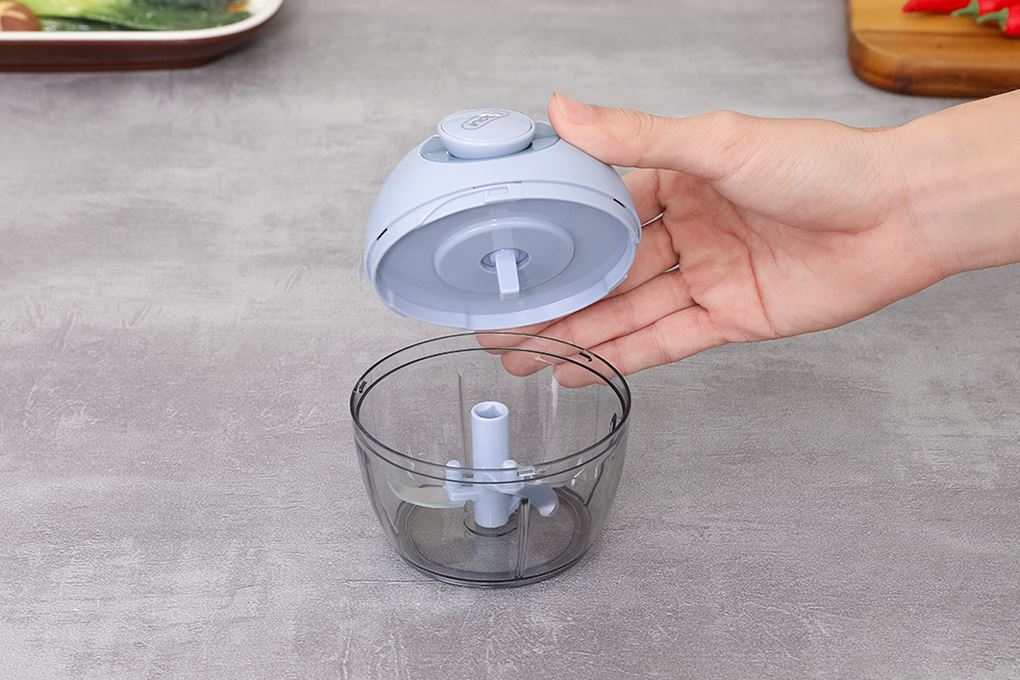 Dụng cụ xay tỏi ớt Inochi Yoko 0.21 lít Màu Xanh dương nhạt