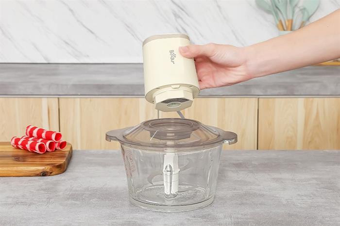 Máy xay thịt Bear CH-5H03P36 300W 1.8 lít Màu Trắng