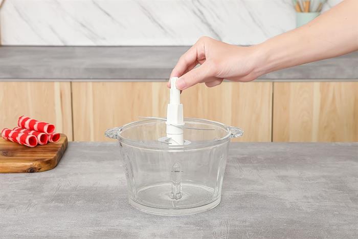 Máy xay thịt Bear CH-5H03P36 300W 1.8 lít Màu Trắng