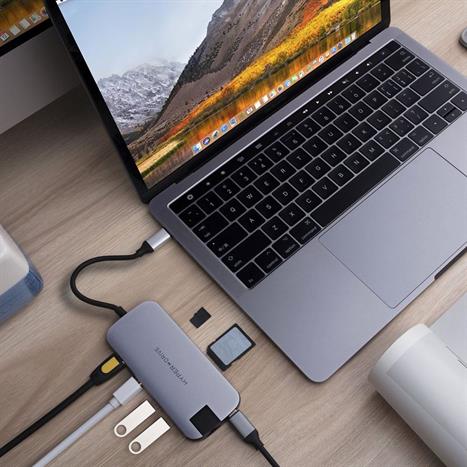 Hub chuyển đổi Type-C 8 in 1 Hyperdrive HD247B-SILVER Màu Bạc