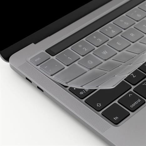 Phủ phím Innostyle Macbook Pro M1/ M2 13 inch IKC2338TRN Trong Suốt Màu Trắng