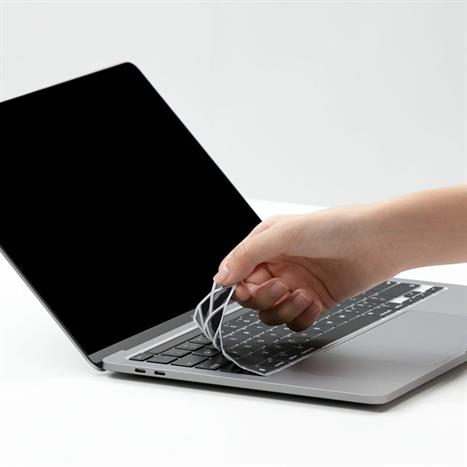 Phủ phím Innostyle Macbook Pro 14 inch/ 16 inch/ Air M2 13 inch IKC2442BLK Đen Màu Đen