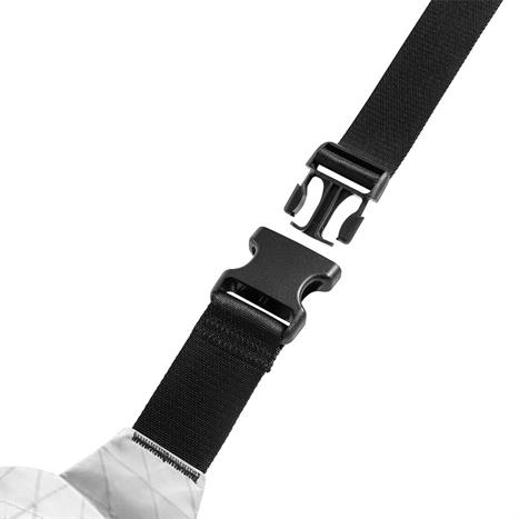 Túi đeo chéo Tomtoc Aviator RFID Sling Bag T35M1W1 Màu Trắng