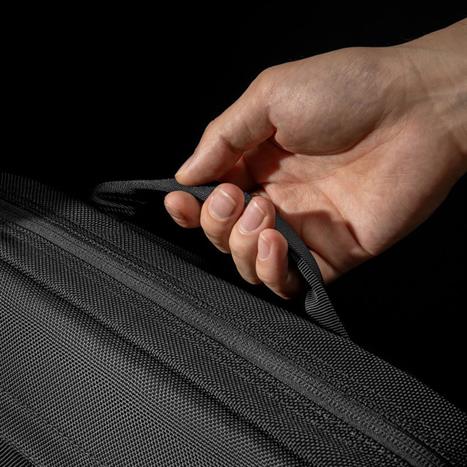 Túi đeo chéo Tomtoc Wander-T26 Daily Sling T26S1D1 Màu Đen