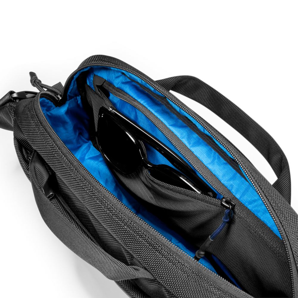 Túi đeo chéo Tomtoc Wander-T26 Daily Sling T26S1D1 Màu Đen