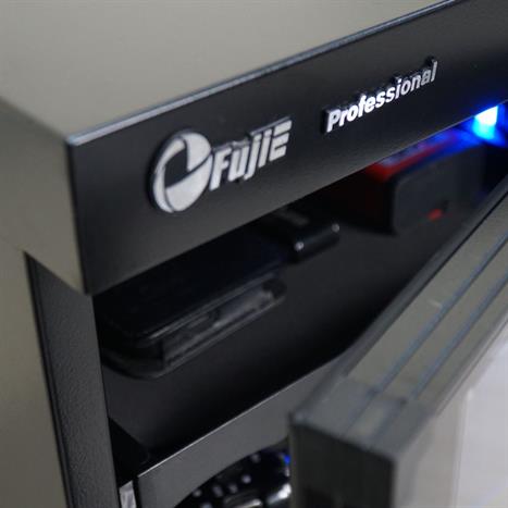 Tủ chống ẩm FujiE DHC040 40 lít Màu Đen