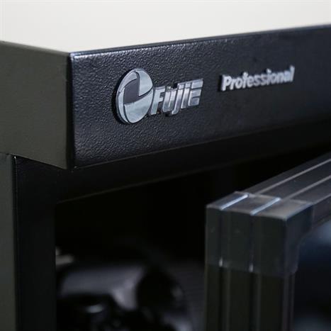 Tủ chống ẩm FujiE DHC80 80 lít Màu Đen