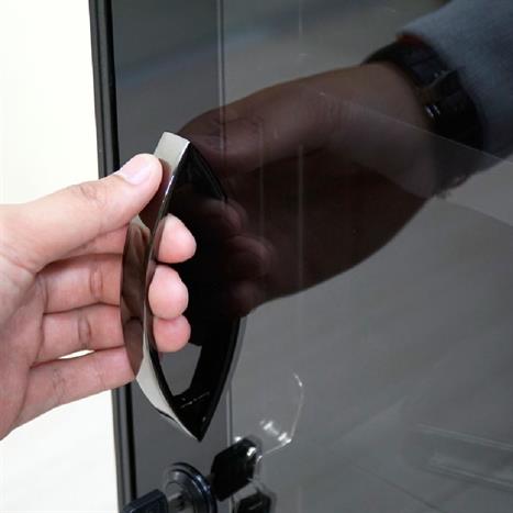 Tủ chống ẩm FujiE DHC100 100 lít Màu Đen