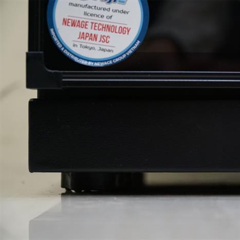 Tủ chống ẩm FujiE DHC160 160 lít Màu Đen