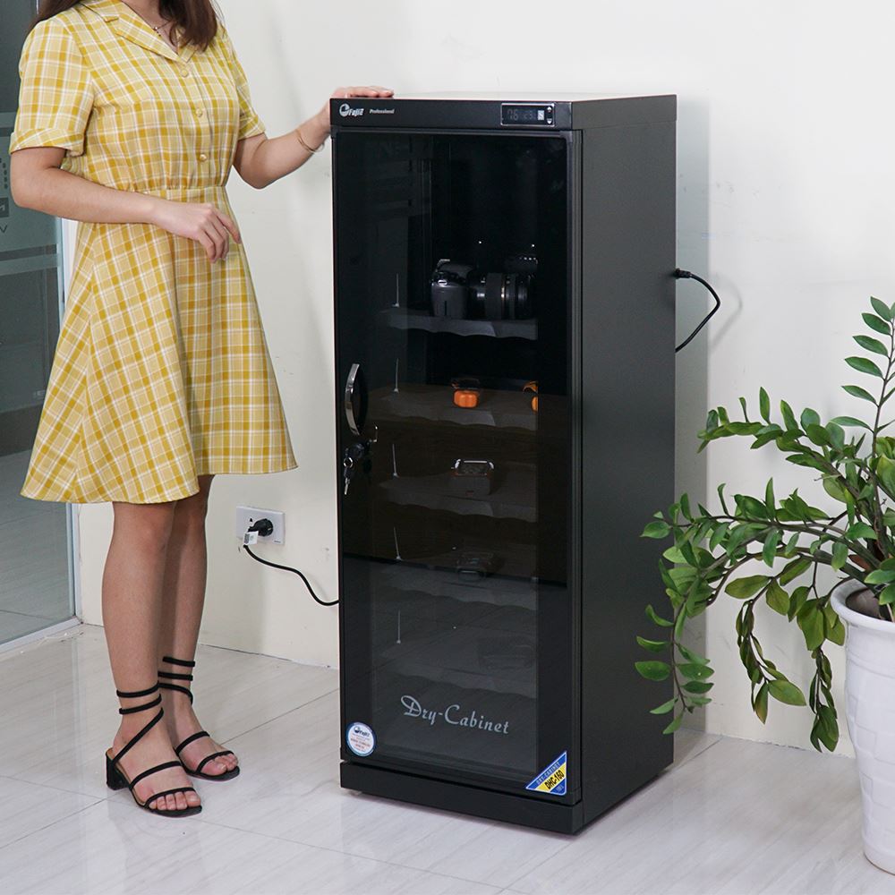 Tủ chống ẩm FujiE DHC160 160 lít Màu Đen