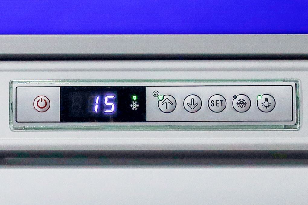 Tủ mát Alaska 1500 lít LC-1500C3 Màu Trắng