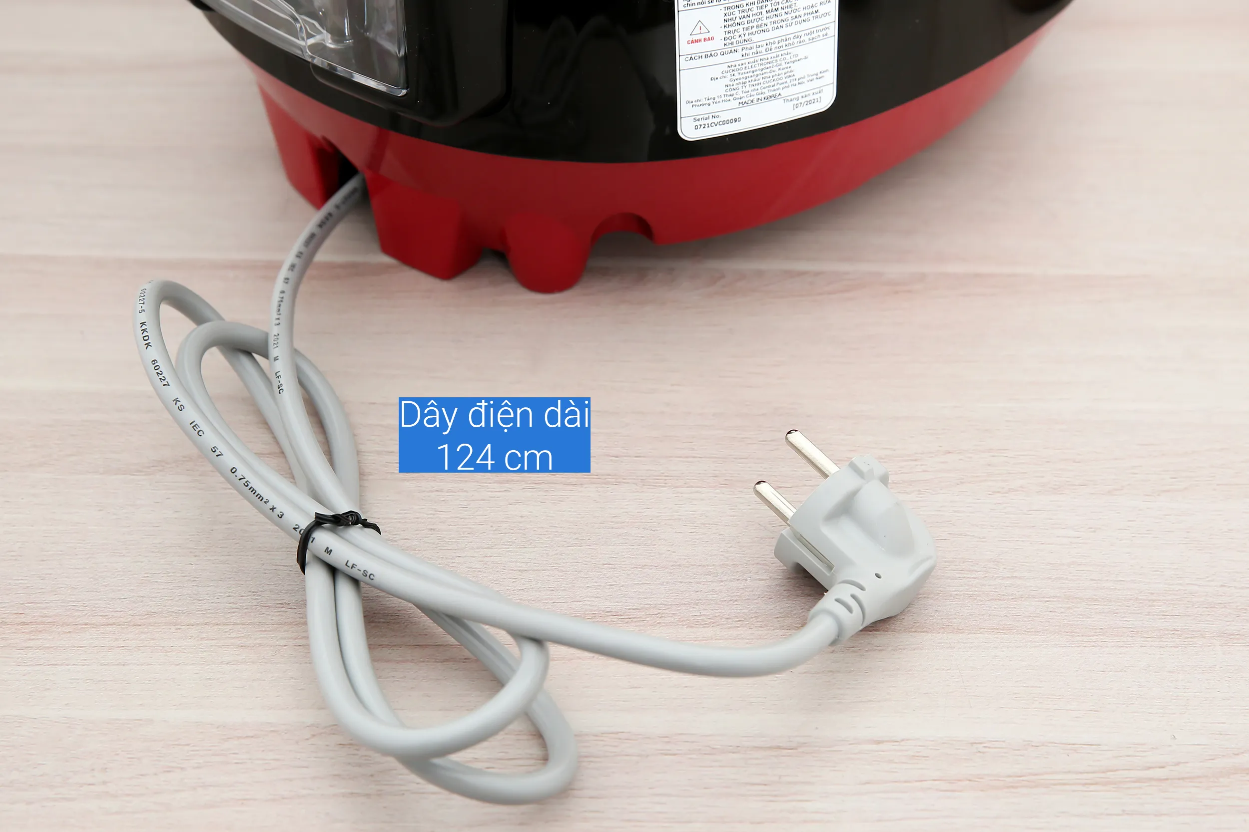 Nồi cơm điện tử áp suất Cuckoo 1.08 lít CRP-PK0600F/BKRDVN Màu Đen - Đỏ