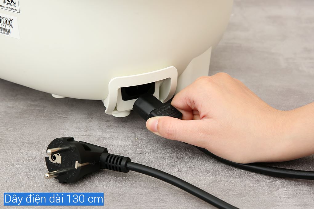 Nồi cơm điện tử Toshiba 1.8 lít RC-18DR4TVN(W) - Trắng Màu Trắng