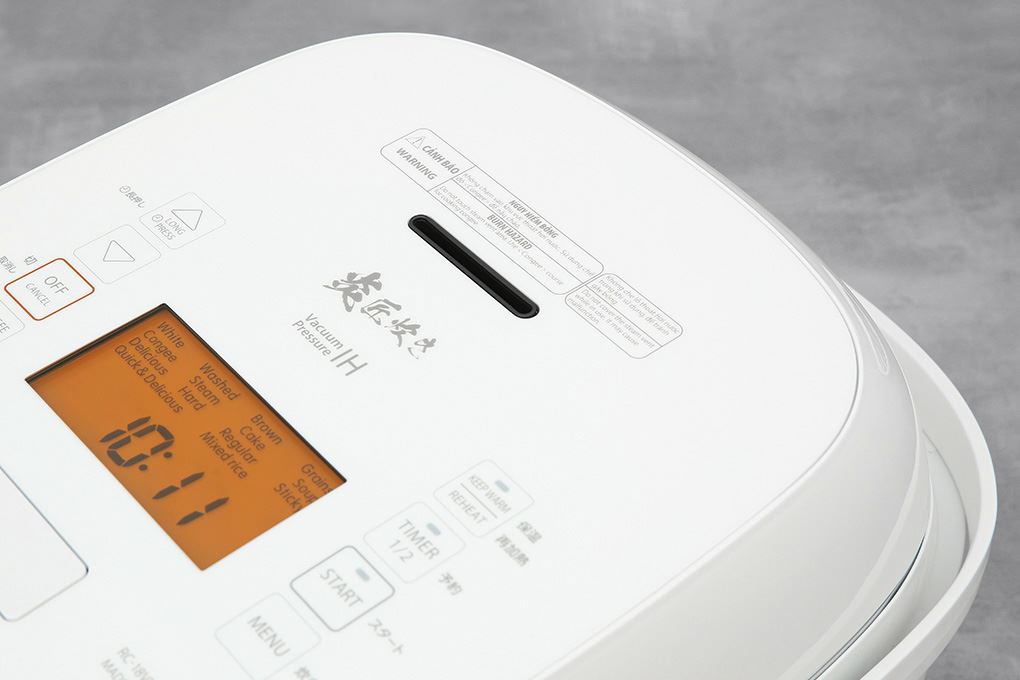Nồi cơm áp suất cao tần Toshiba 1.8 lít RC-18VXWVN(W) Màu Trắng