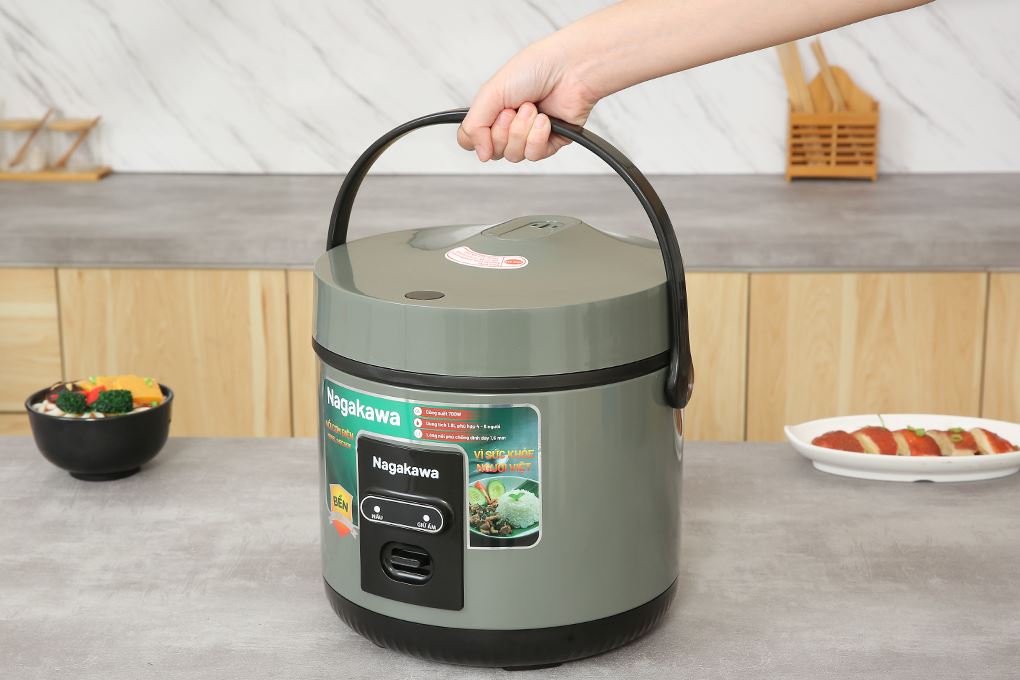 Nồi cơm nắp gài Nagakawa 1.8 lít NRC3836 Màu Xanh đậm