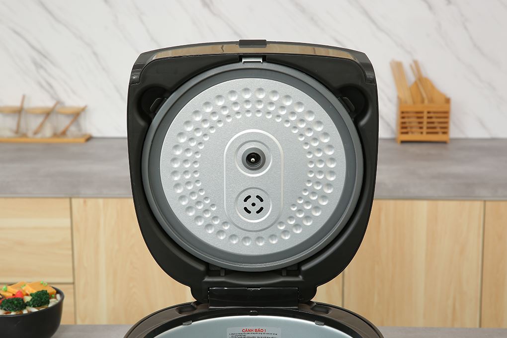 Nồi cơm điện tử Nagakawa 1.8 lít NER5556 Màu Vàng đồng