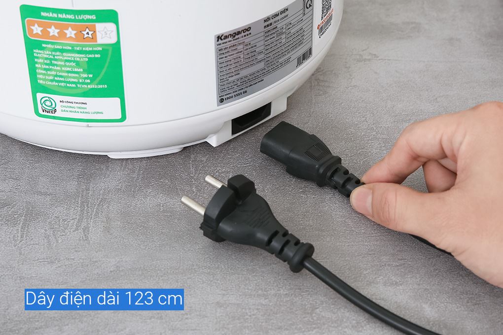 Nồi cơm nắp gài Kangaroo 1.8 lít KGRC18M8 Màu Trắng