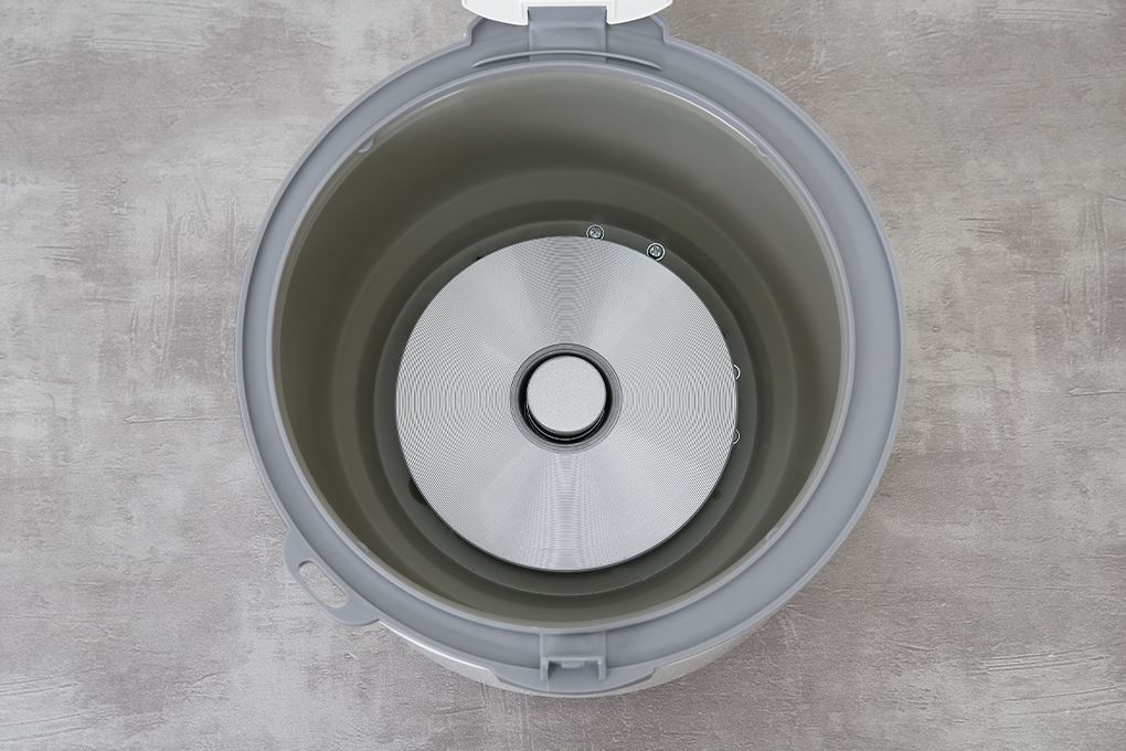 Nồi cơm nắp gài Kangaroo 1.8 lít KGRC18M8 Màu Trắng