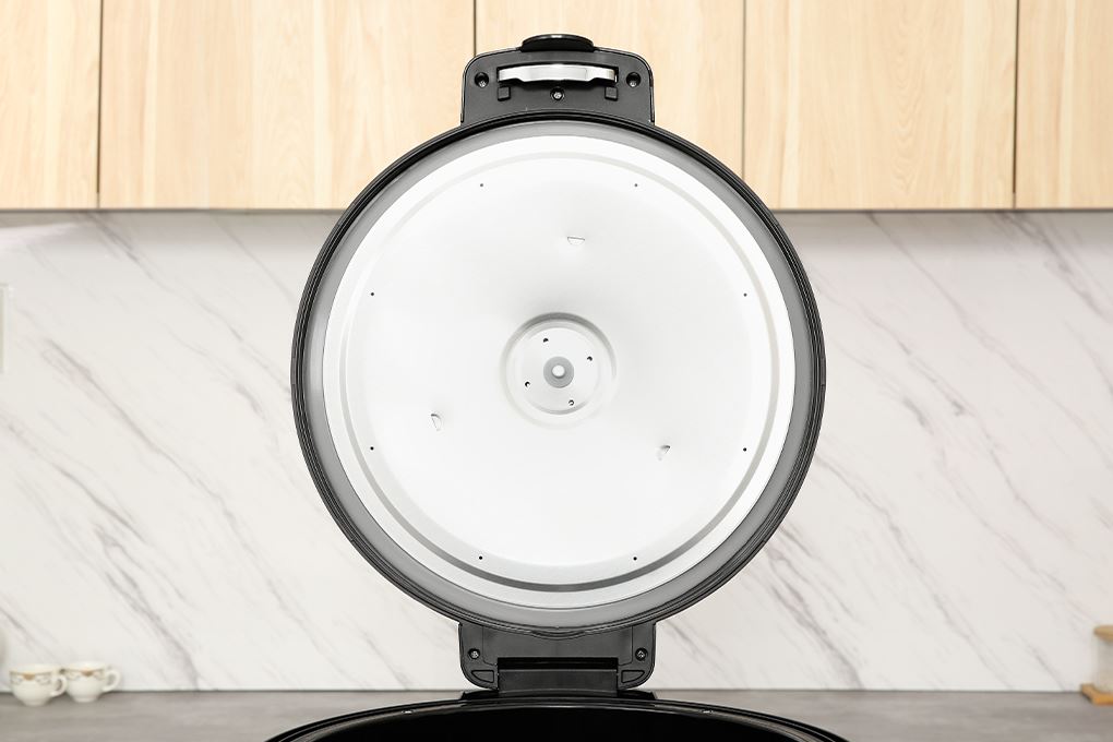 Nồi cơm nắp gài Cuckoo 6.3 lít CR-3555/BKSTVNCRCV Màu Đen - Xám