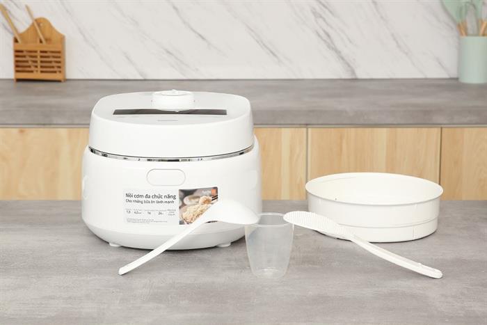 Nồi cơm điện tử Panasonic 1 lít SR-DK104WRA Màu Trắng