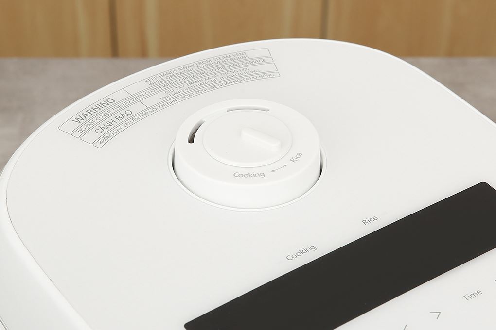 Nồi cơm điện tử Panasonic 1.8 lít SR-DK184WRA Màu Trắng