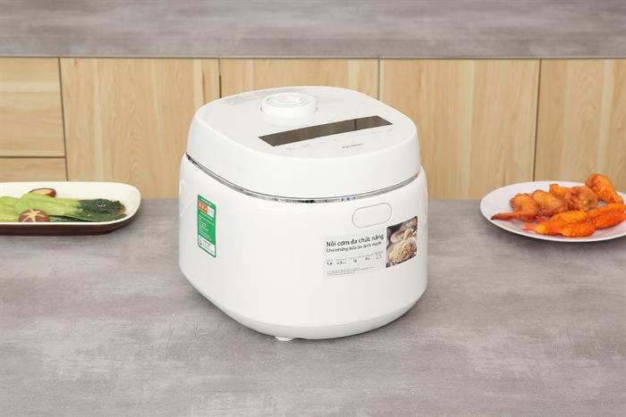 Nồi cơm điện tử Panasonic 1.8 lít SR-DK184WRA Màu Trắng