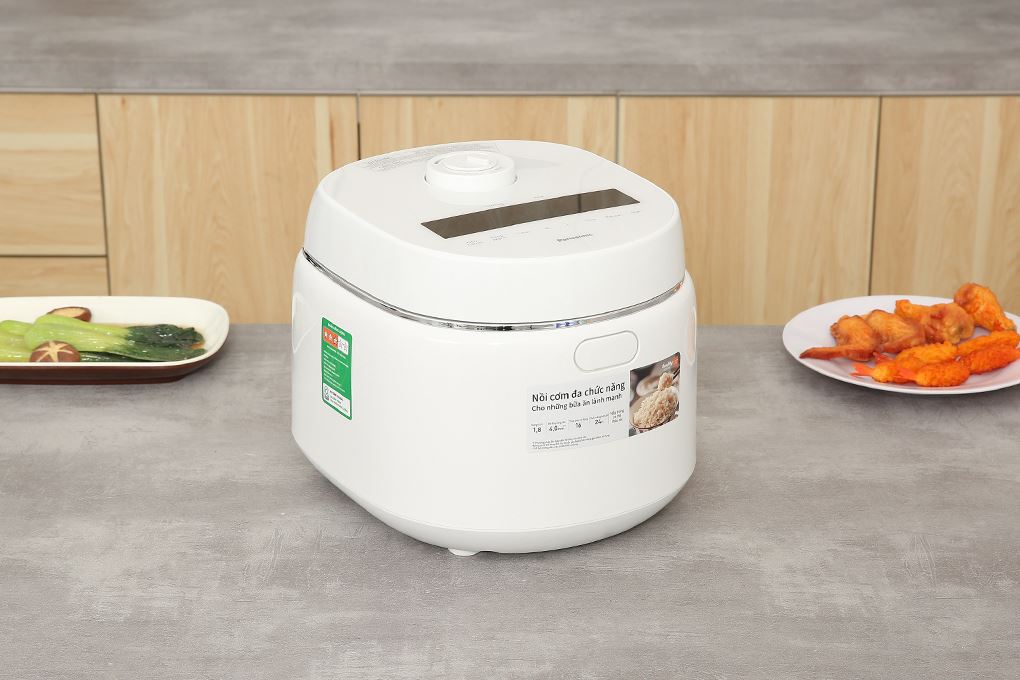 Nồi cơm điện tử Panasonic 1.8 lít SR-DK184WRA Màu Trắng