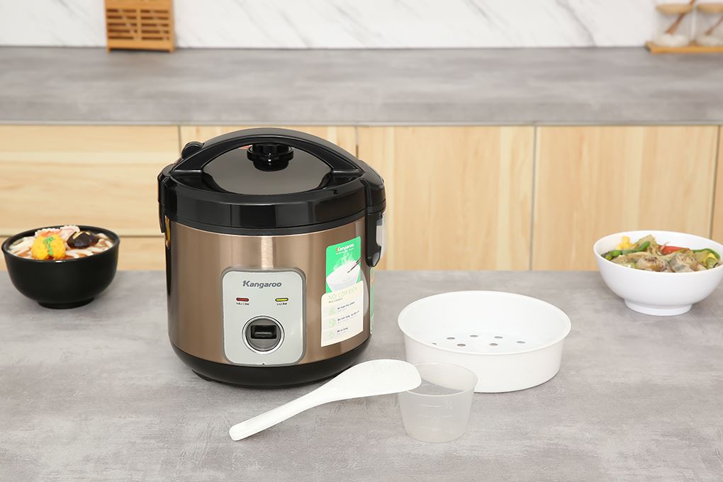 Nồi cơm nắp gài Kangaroo 1.2 lít KGRC12M3 Màu Đen - Vàng đồng