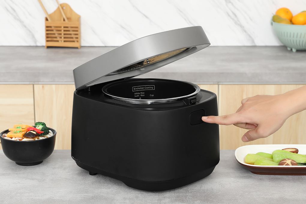 Nồi cơm cao tần Panasonic 1.5 lít SR-HN151KRA Màu Đen