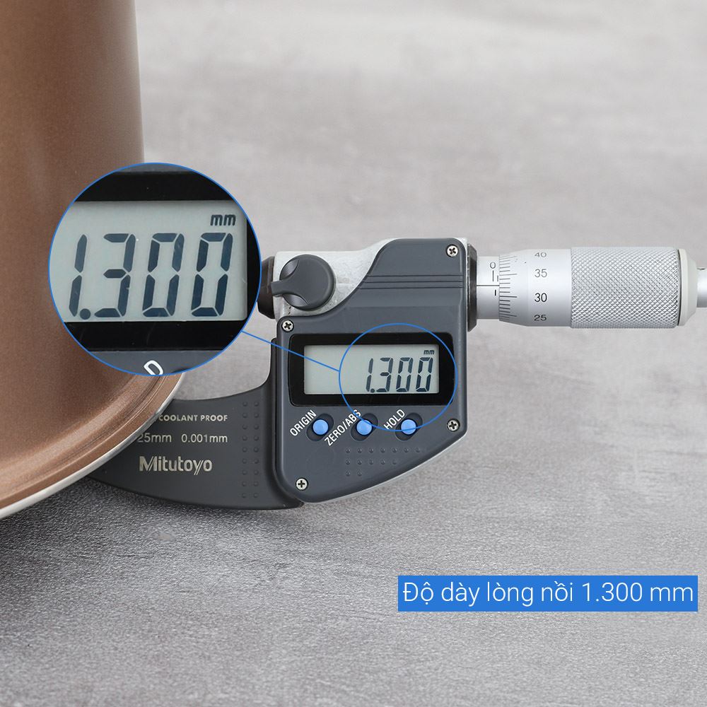 Nồi cơm điện tử AQUA 1.5 lít AQS-RBC401R(N)-VN Màu Vàng đồng