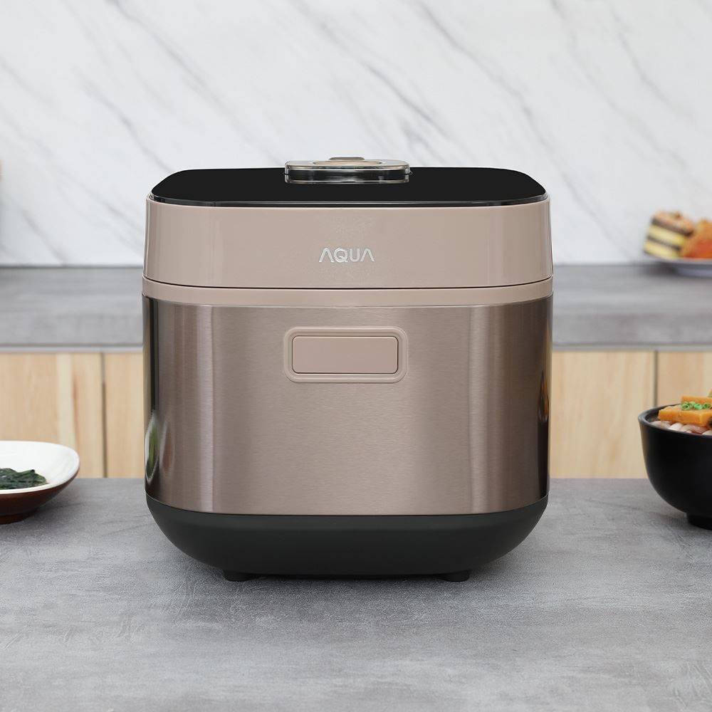 Nồi cơm điện tử AQUA 1.5 lít AQS-RBC401R(N)-VN Màu Vàng đồng