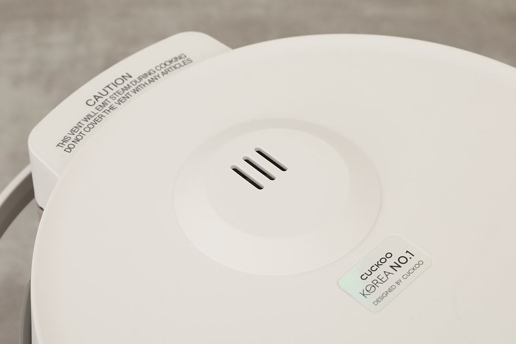 Nồi cơm nắp gài Cuckoo 1.8 lít CR-1096 Màu Xám
