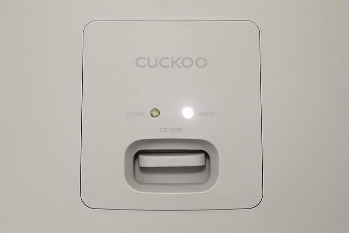 Nồi cơm nắp gài Cuckoo 1.8 lít CR-1096 Màu Xám
