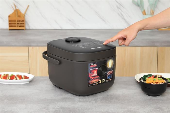 Nồi cơm điện tử Sunhouse 1.5 lít SHD8823 Màu Đen