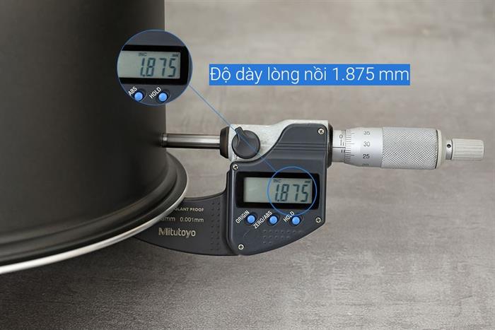 Nồi cơm điện tử Sunhouse 1.5 lít SHD8823 Màu Đen