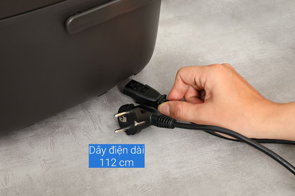 Nồi cơm điện tử Sunhouse 1.5 lít SHD8823 Màu Đen