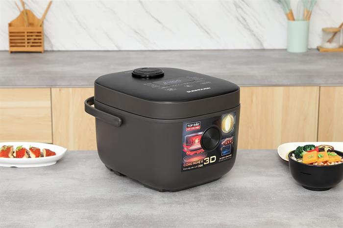 Nồi cơm điện tử Sunhouse 1.5 lít SHD8823 Màu Đen
