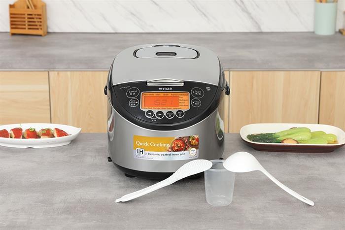 Nồi cơm cao tần Tiger 1.8 lít JKT-F18W Màu Đen - Xám