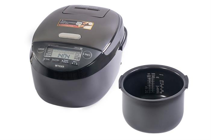 Nồi cơm cao tần Tiger 1.8 lít JPM-H18V Màu Đen