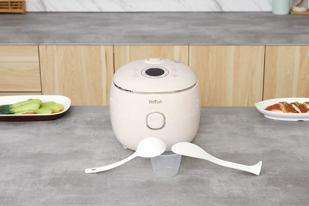 Nồi cơm điện tử Tefal 0.72 lít RK535AY0 Màu Màu be