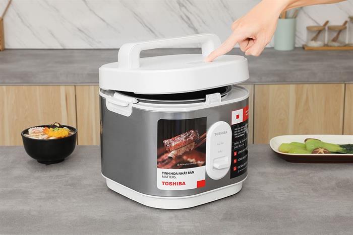 Nồi cơm nắp gài Toshiba 1.8 lít RC-18JRUVN(W) Màu Trắng