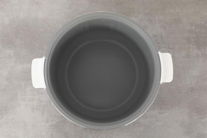 Nồi cơm nắp gài Toshiba 1.8 lít RC-18JRUVN(W) Màu Trắng