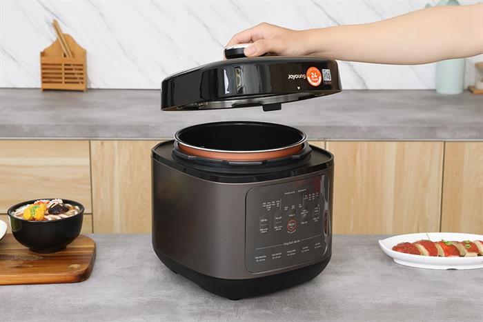 Nồi cơm điện tử áp suất Joyoung 1.8 lít JHPC-5100 Màu Đen