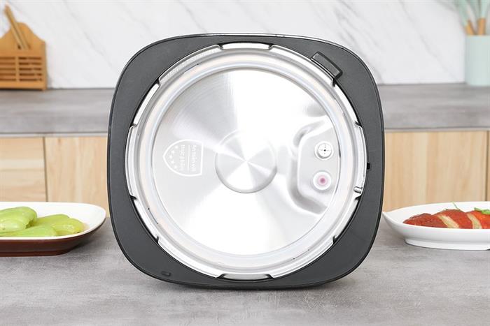 Nồi cơm điện tử áp suất Joyoung 1.8 lít JHPC-5100 Màu Đen